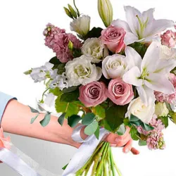 Ramo de flores a domicilio en Madrid