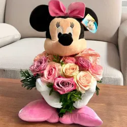 Peluche de Disney con flores. Envío a domicilio