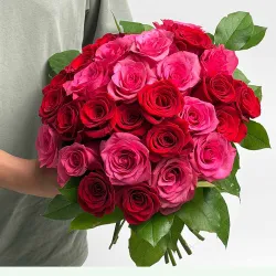 Ramo de rosas espectacular con envío en Madrid.