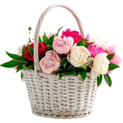 Cesta con peonías de colores variados