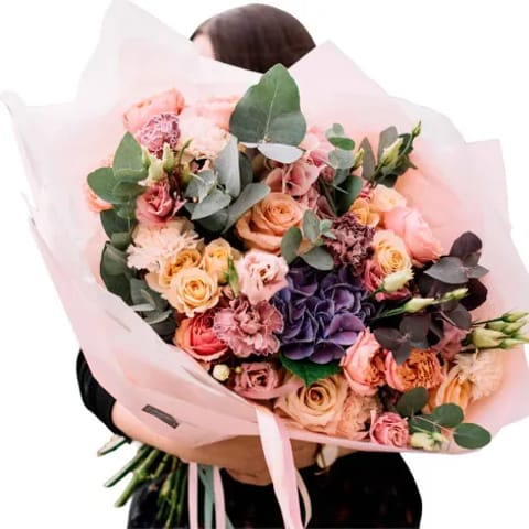 Enviar arreglos florales espectaculares y lujosos en Madrid.